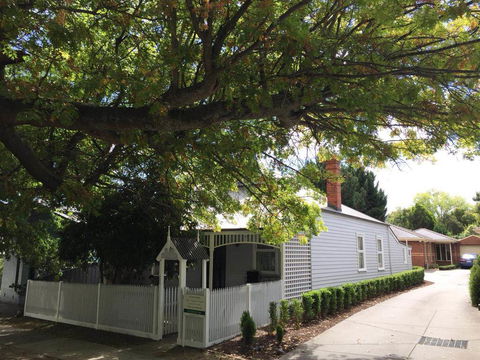 Lucy's Cottage - Hotels Melbourne 0