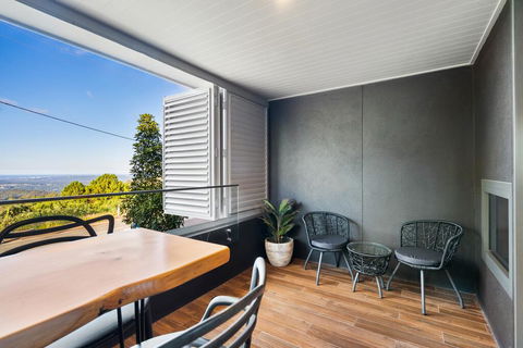 Luxury Hinterland Retreat - Family Suite With Hinterland And Ocean Views - Hotels Melbourne 1