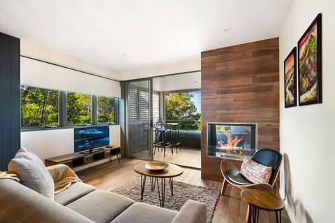 Luxury Hinterland Retreat - Family Suite With Hinterland And Ocean Views - Hotels Melbourne 0