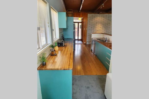 Maldon Views - Hotels Melbourne 1