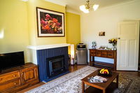 Book Swanpool Accommodation Vacations Hotels Melbourne Hotels Melbourne