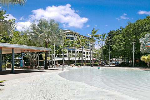 Mantra Esplanade - Hotels Melbourne 2