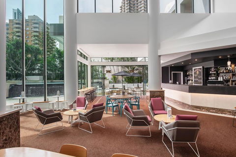 Mantra Legends Hotel - Hotels Melbourne 2