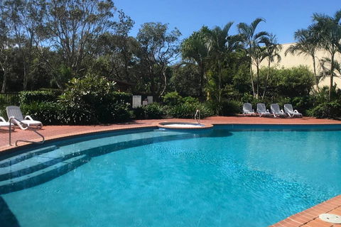 Marcoola Beachfront 3BR -Pool-100m To The Beach. - Hotels Melbourne 3