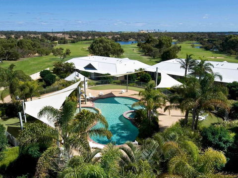 Mercure Bunbury Sanctuary Golf Resort - Hotels Melbourne 0