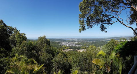 Million Dollar Views To Gold Coast - Hotels Melbourne 0