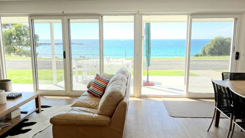 Millpond. - Hotels Melbourne 1