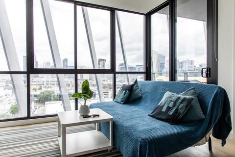 Modern 1 Bedroom Apartment With Rooftop Terrace And Spa - Hotels Melbourne 1