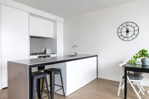 Modern 1 Bedroom Apartment With Rooftop Terrace And Spa - Hotels Melbourne 3
