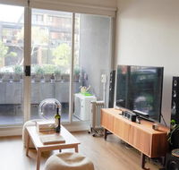 Modern 2 Bedroom Apartment Close To Beach and City - Hotels Melbourne