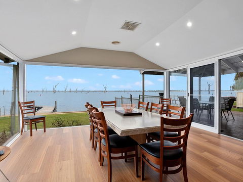 Mulwala Lakeside Waterfront - Hotels Melbourne 0
