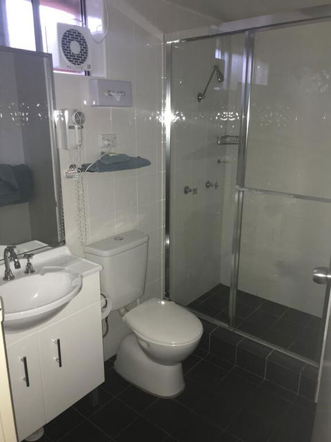 Narellan Motor Inn - Hotels Melbourne 3