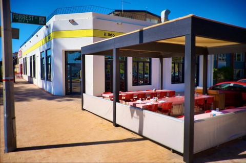 Cottesloe Artist's Beach Retreat - Hotels Melbourne 7