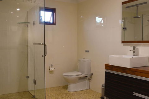 Swan Valley Sisters - Hotels Melbourne 22