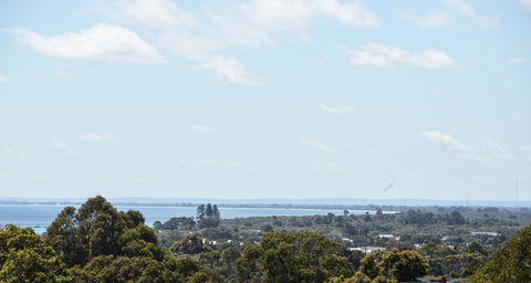 The Villa Dunsborough - Hotels Melbourne 1