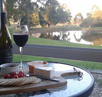 Abbivale Farm Cottage - Hotels Melbourne