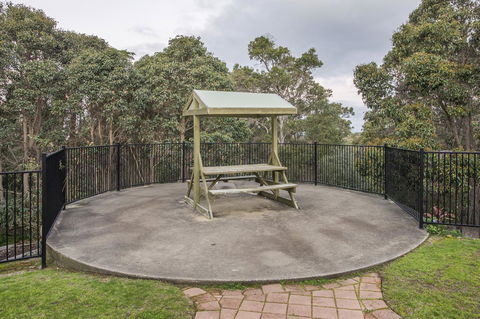 A Hidden Bush Delight - Hotels Melbourne 8