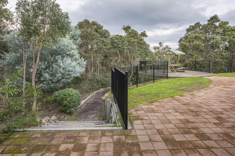 A Hidden Bush Delight - Hotels Melbourne 9