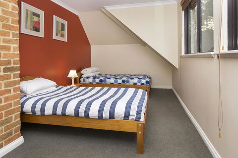 A Hidden Bush Delight - Hotels Melbourne 25