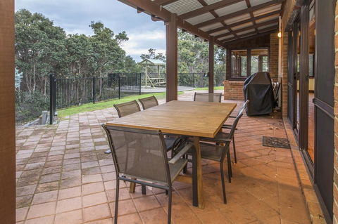 A Hidden Bush Delight - Hotels Melbourne 10