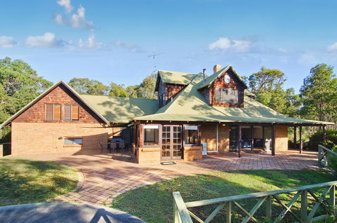 A Hidden Bush Delight - Hotels Melbourne 1