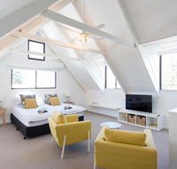 Monument Hill Townhouse - Fremantle - Hotels Melbourne