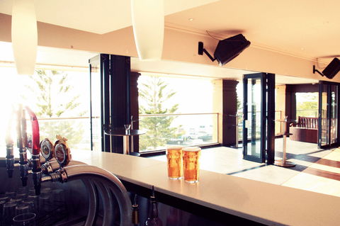Cottesloe Beach Hotel - Hotels Melbourne 22