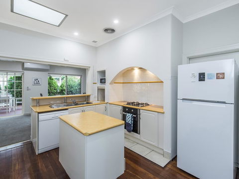 Luxury Federation Style Home - Sleeps 10 - Hotels Melbourne 6