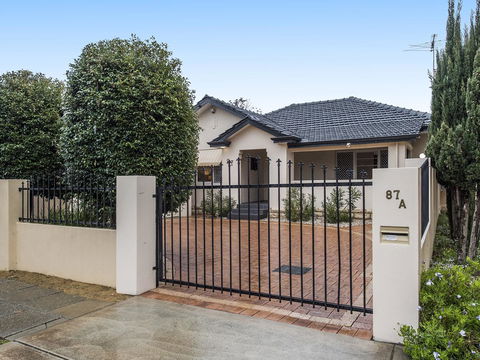 Luxury Federation Style Home - Sleeps 10 - Hotels Melbourne 17