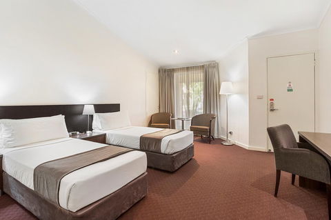 Karratha International Hotel - Hotels Melbourne 4