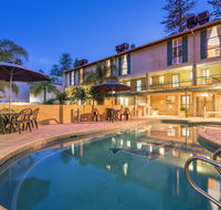 Cottesloe Beach Chalets - Hotels Melbourne