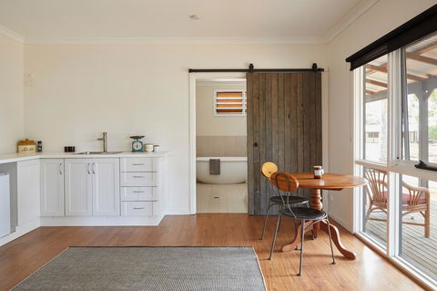 Margaret River Retreat - Hotels Melbourne 15