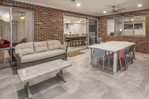 15 Cabot Close - Hotels Melbourne 22