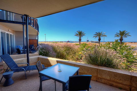 Mantarays Ningaloo Beach Resort - Hotels Melbourne 12