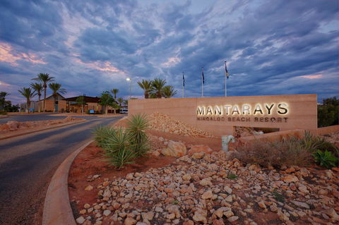 Mantarays Ningaloo Beach Resort - Hotels Melbourne 1