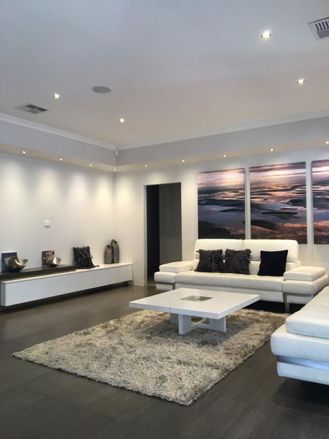 Magnificent Beach Retreat - Hotels Melbourne 31