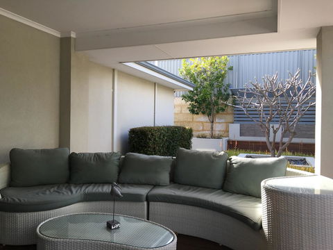 Magnificent Beach Retreat - Hotels Melbourne 35