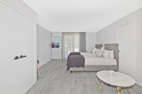 Atrium Hotel Mandurah - Hotels Melbourne 23