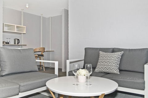 Atrium Hotel Mandurah - Hotels Melbourne 22