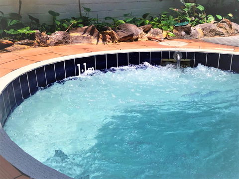 Atrium Hotel Mandurah - Hotels Melbourne 24