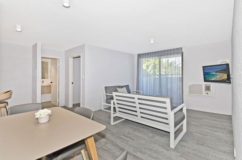 Atrium Hotel Mandurah - Hotels Melbourne 25