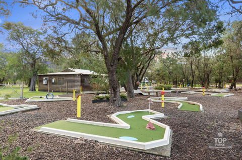 Gracetown Caravan Park - Hotels Melbourne 0