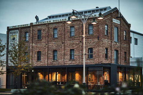 The Premier Mill Hotel - Hotels Melbourne 15