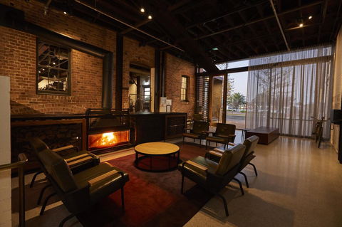 The Premier Mill Hotel - Hotels Melbourne 0