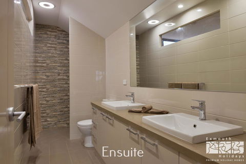 7 Kestrel Place - Hotels Melbourne 13
