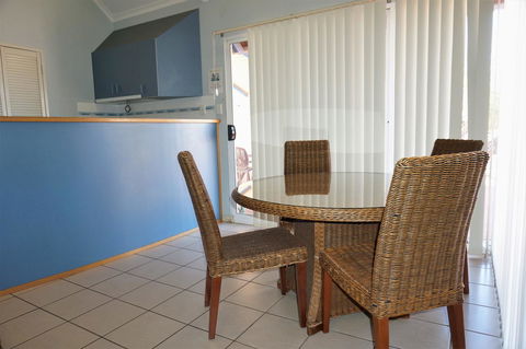 Osprey Holiday Village Unit 122 2 Bedroom - Hotels Melbourne 4