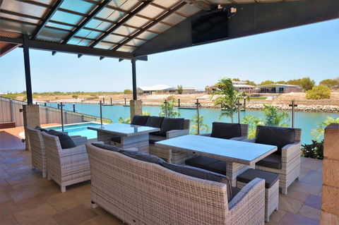 27 Corella Court - Hotels Melbourne 25
