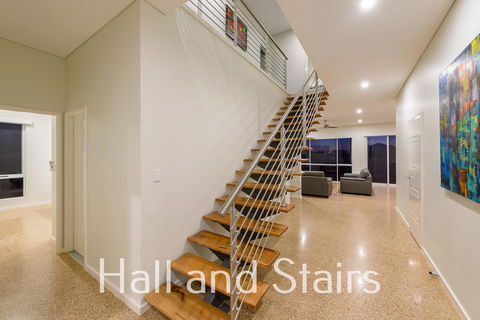 32 Corella Court - Hotels Melbourne 11