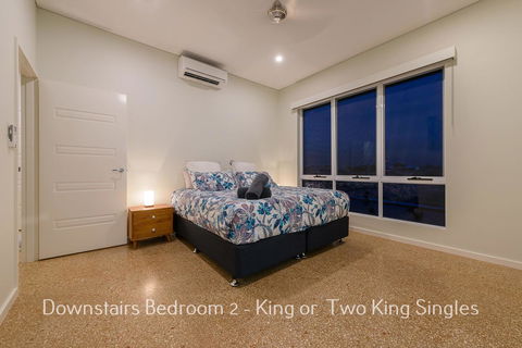 32 Corella Court - Hotels Melbourne 6