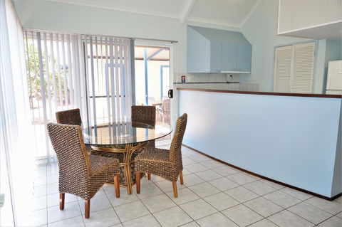 Osprey Holiday Village Unit 120 - Plenty Of Room For A Large Family - Hotels Melbourne 5